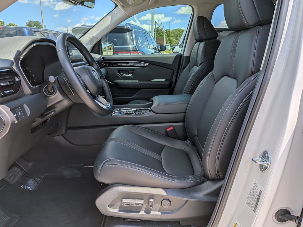 Thumbnail: 2025 Honda Pilot - 10