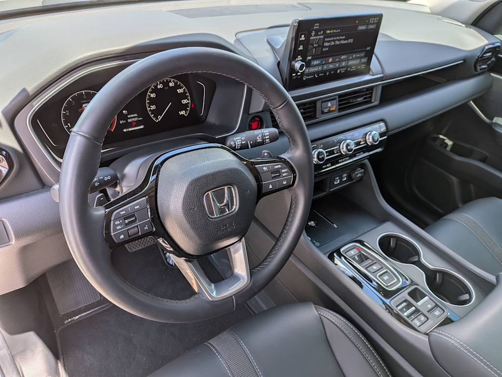 Thumbnail: 2025 Honda Pilot - 2