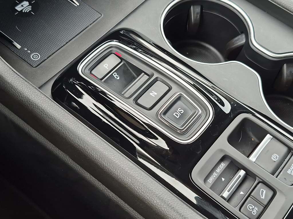 Thumbnail: 2025 Honda Pilot - 16