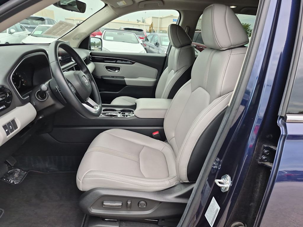 Thumbnail: 2025 Honda Pilot - 9