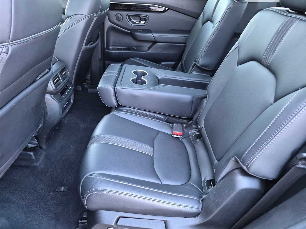 Thumbnail: 2023 Honda Pilot - 29