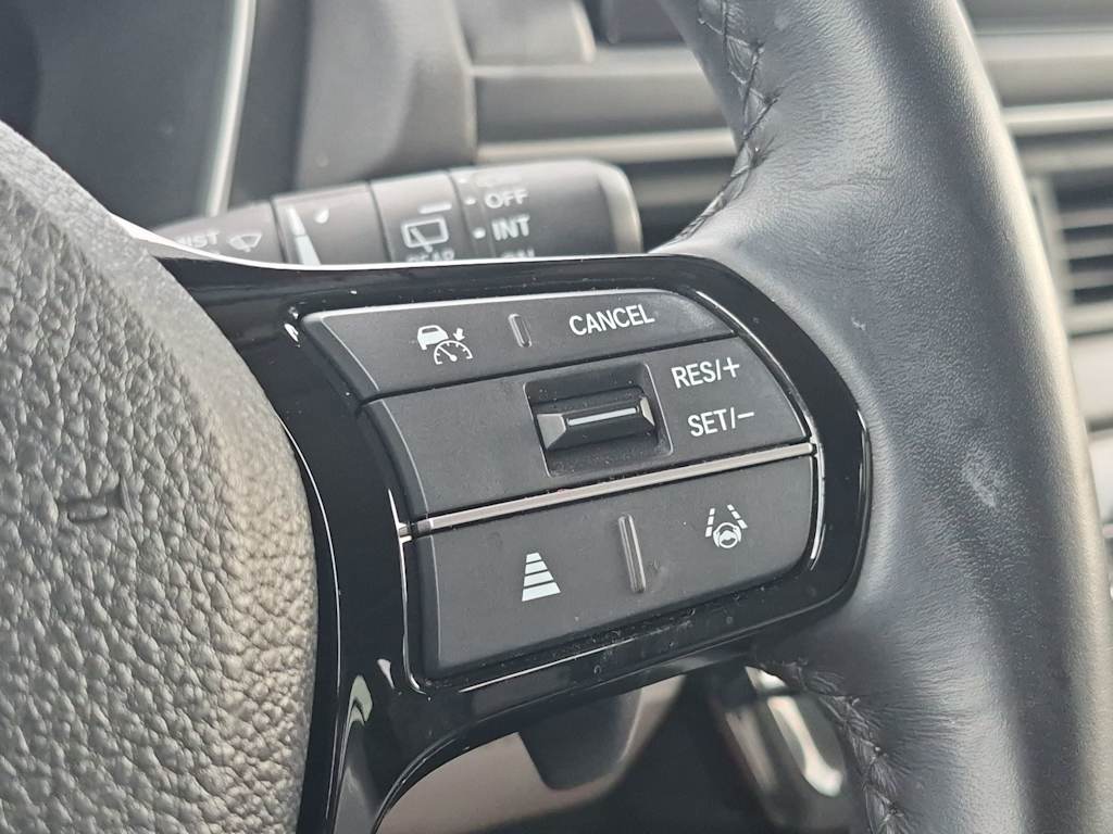 Thumbnail: 2023 Honda Pilot - 32