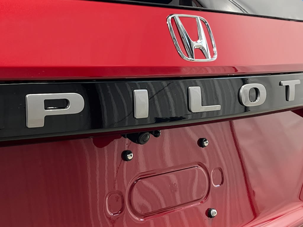 Thumbnail: 2026 Honda Pilot - 18