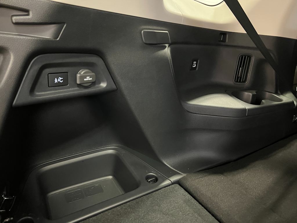 Thumbnail: 2025 Honda Pilot - 36