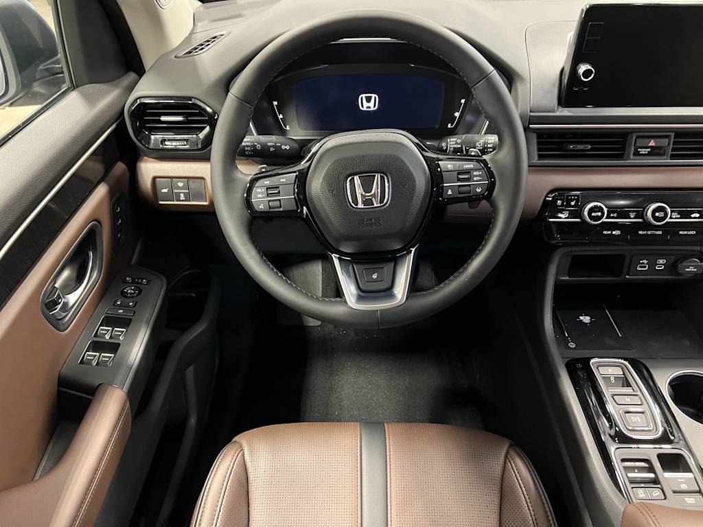 Thumbnail: 2025 Honda Pilot - 2