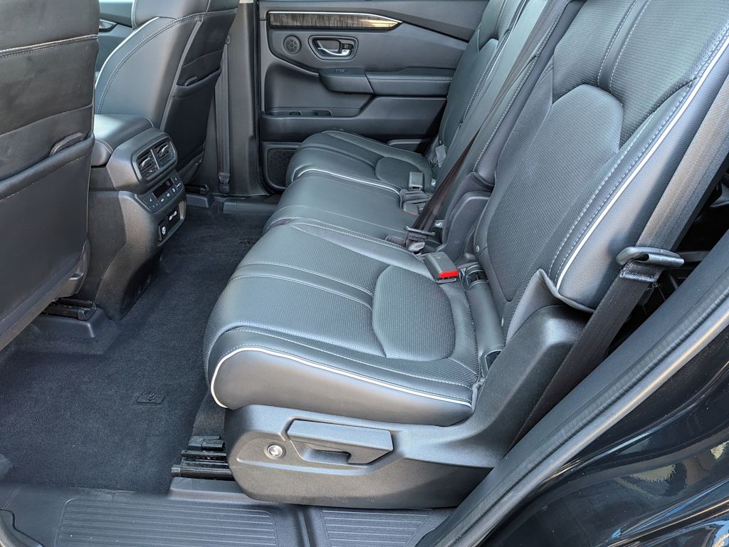 Thumbnail: 2023 Honda Pilot - 11