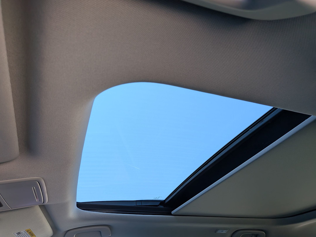 Thumbnail: 2023 Honda Pilot - 27