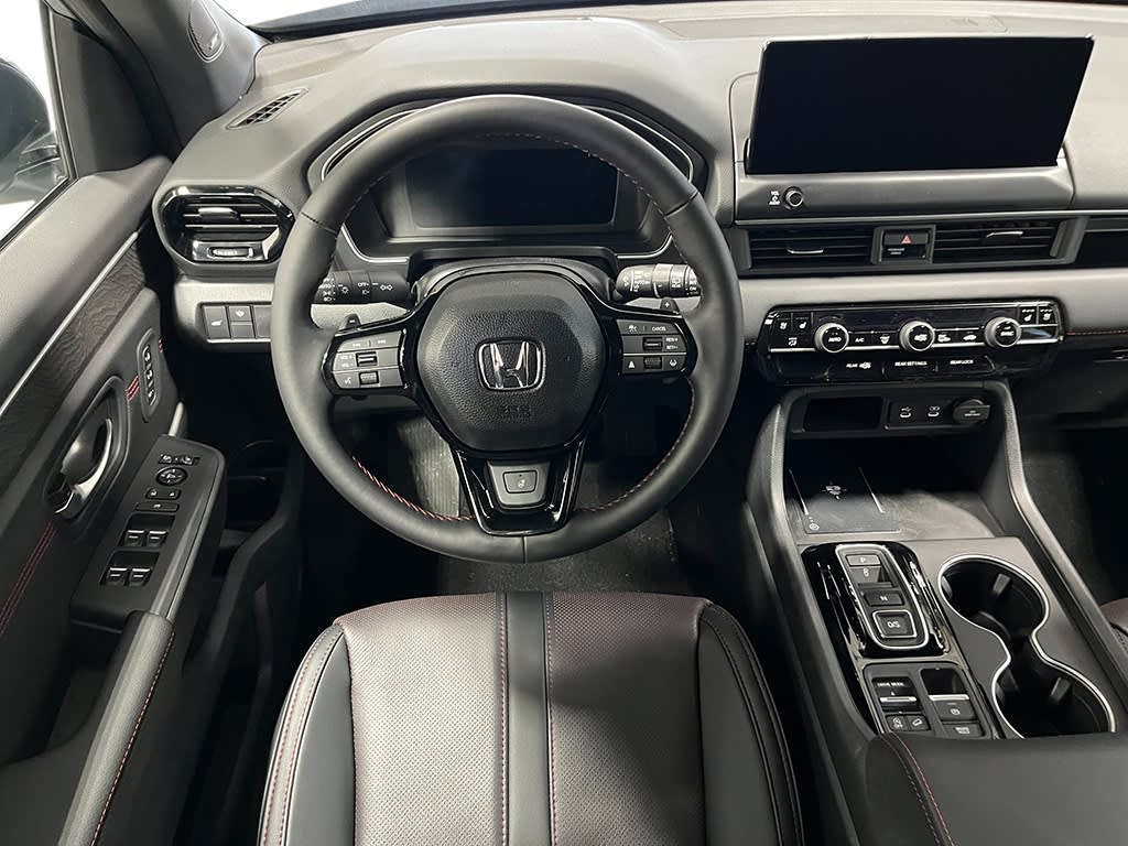 Thumbnail: 2026 Honda Pilot - 10