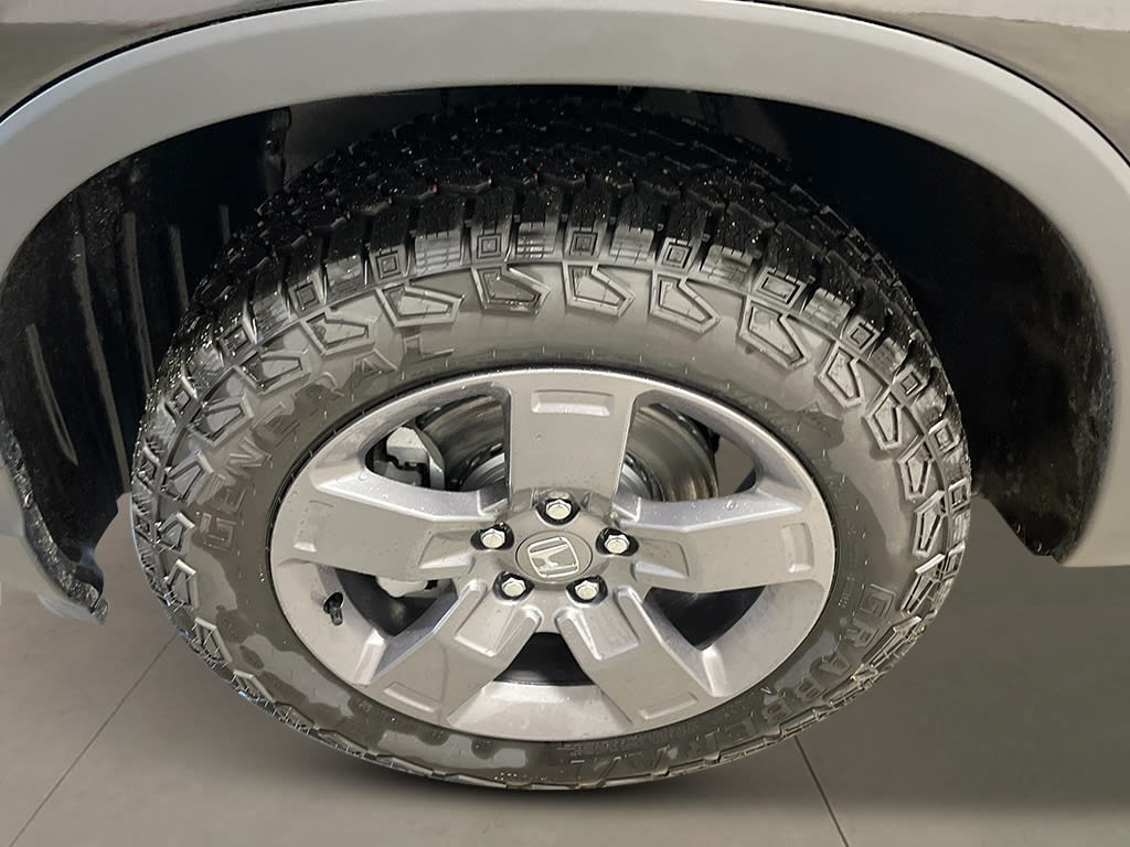 Thumbnail: 2026 Honda Ridgeline - 8