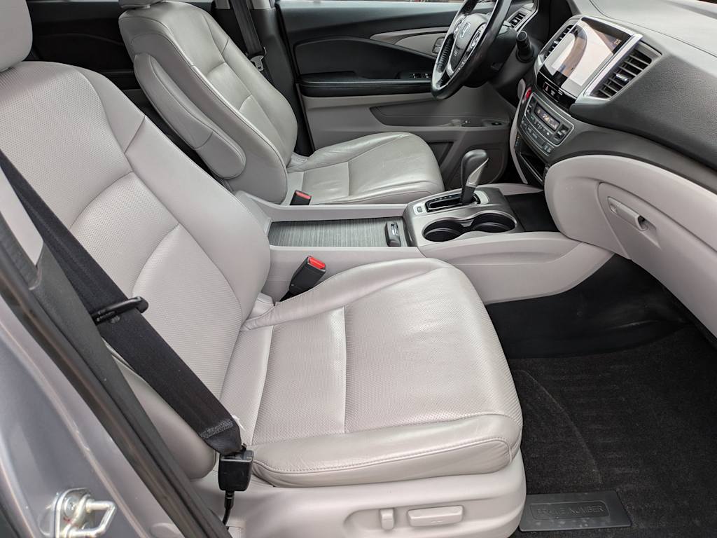 Thumbnail: 2018 Honda Ridgeline - 11