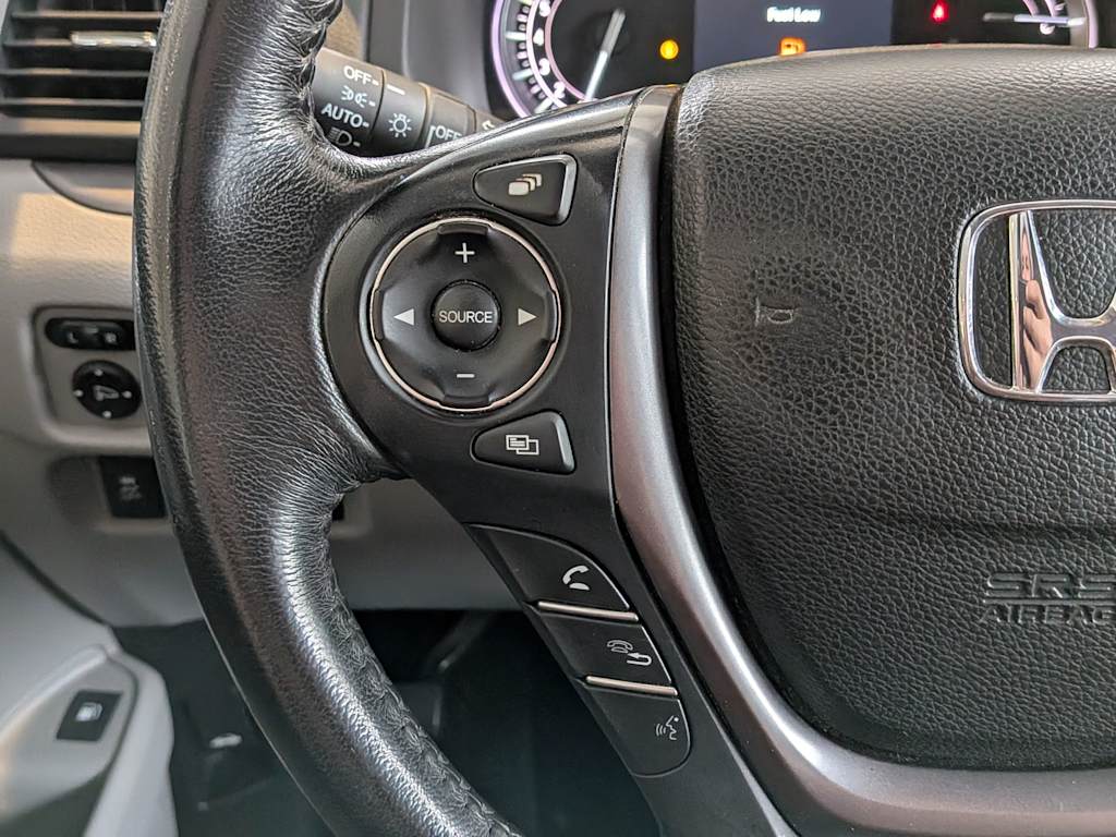 Thumbnail: 2017 Honda Ridgeline - 26