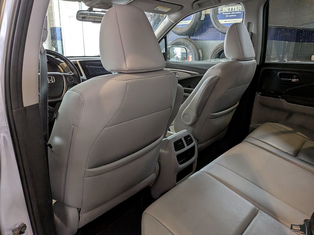 Thumbnail: 2017 Honda Ridgeline - 10