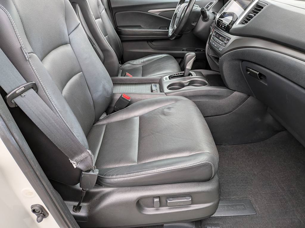 Thumbnail: 2019 Honda Ridgeline - 11