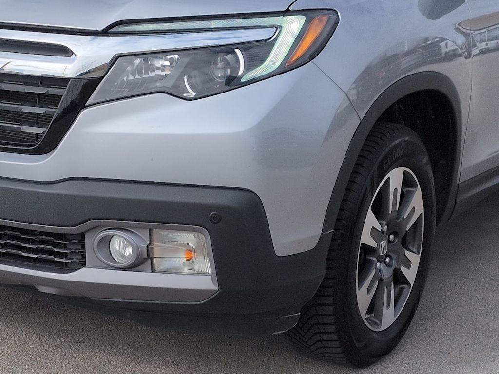 Thumbnail: 2019 Honda Ridgeline - 23