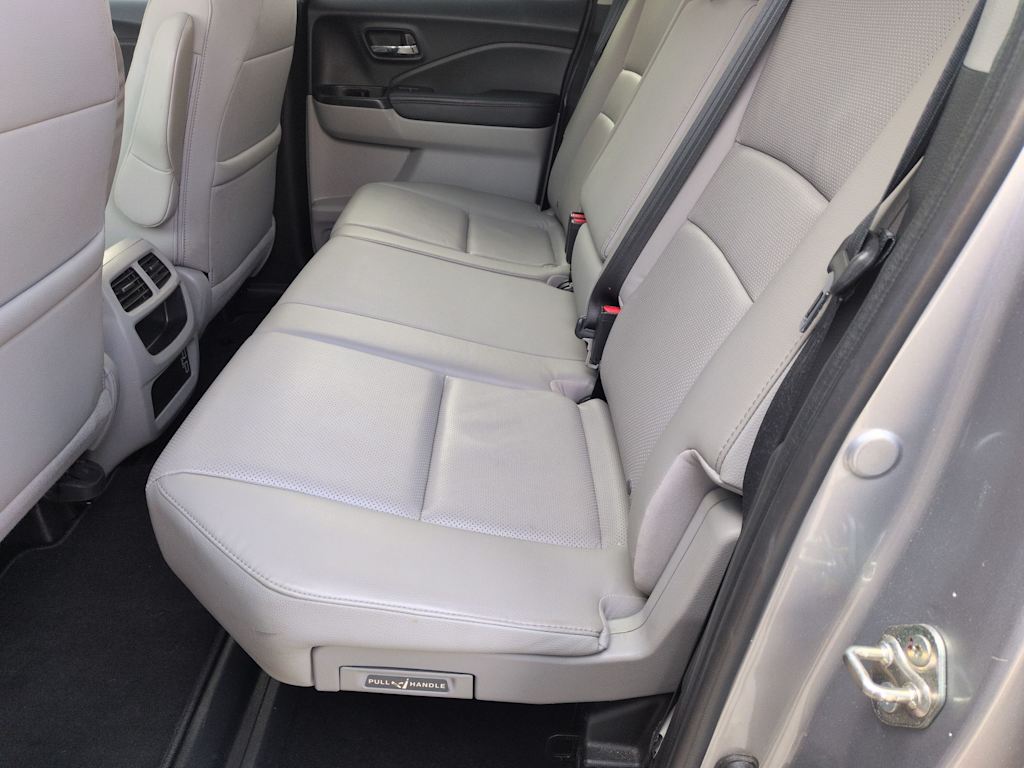 Thumbnail: 2019 Honda Ridgeline - 26