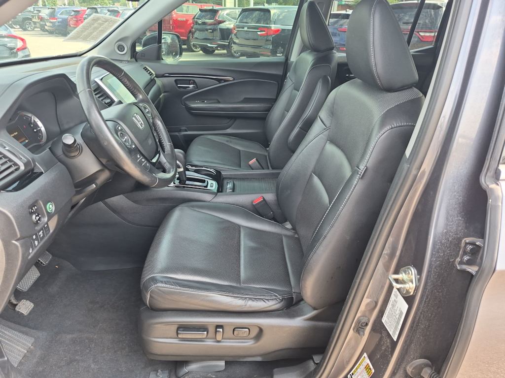 Thumbnail: 2019 Honda Ridgeline - 10