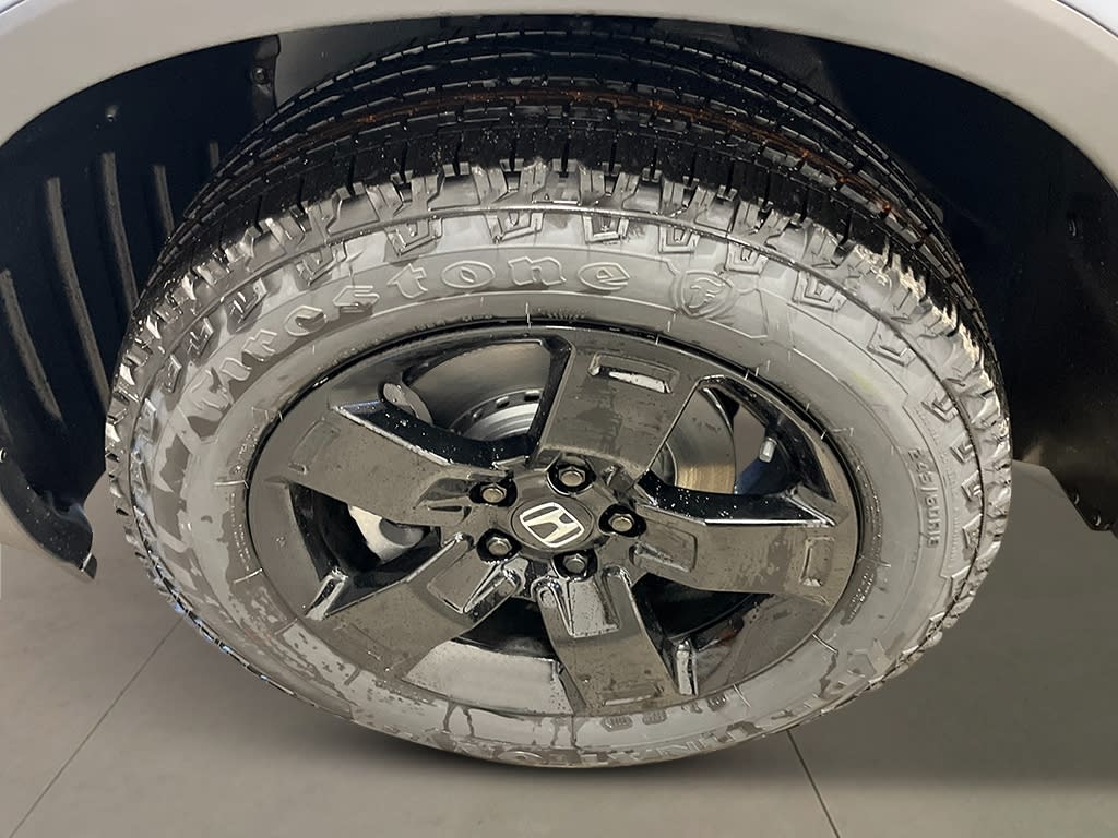 Thumbnail: 2026 Honda Ridgeline - 8