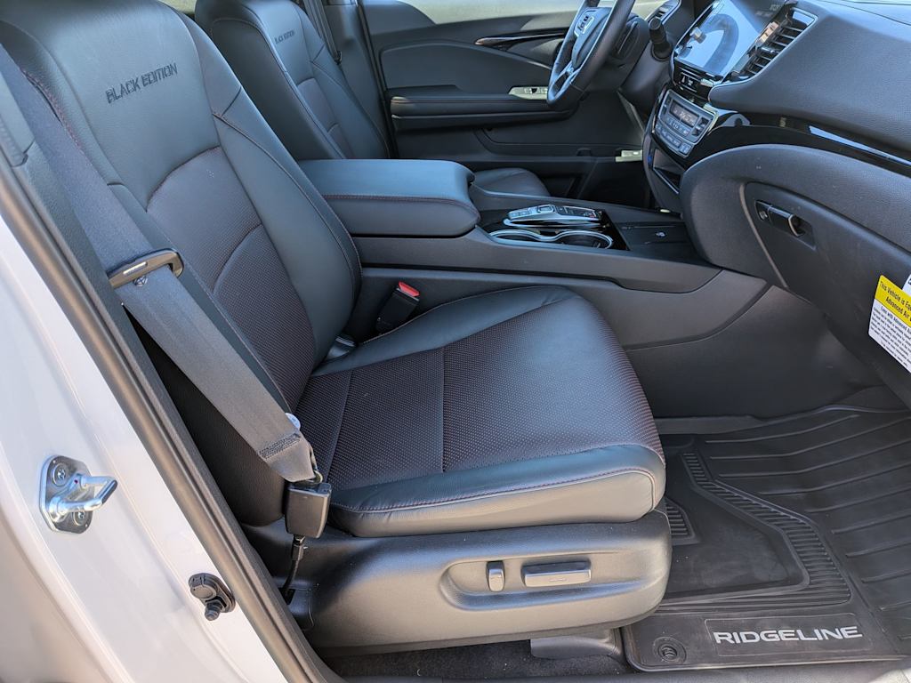 Thumbnail: 2025 Honda Ridgeline - 10