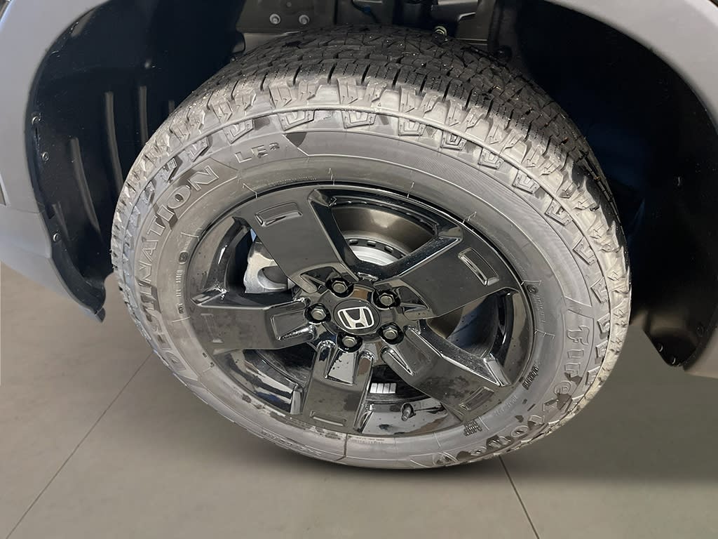 Thumbnail: 2026 Honda Ridgeline - 8