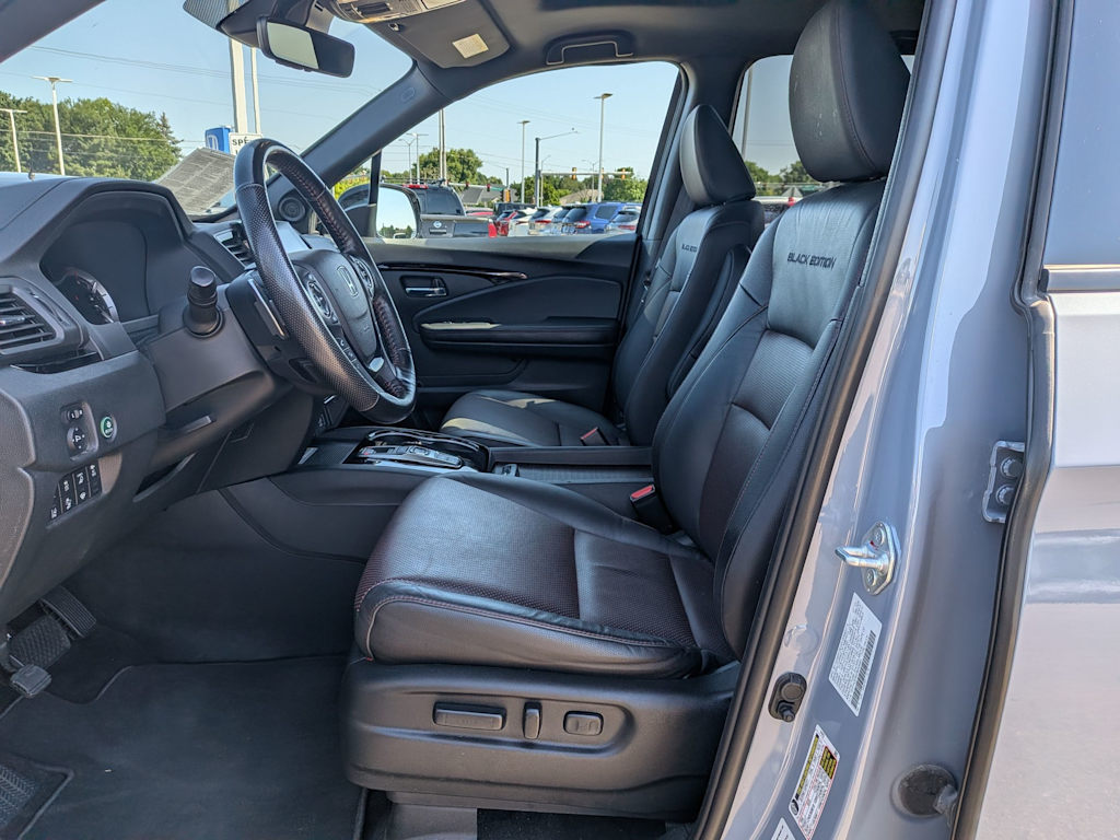Thumbnail: 2023 Honda Ridgeline - 9
