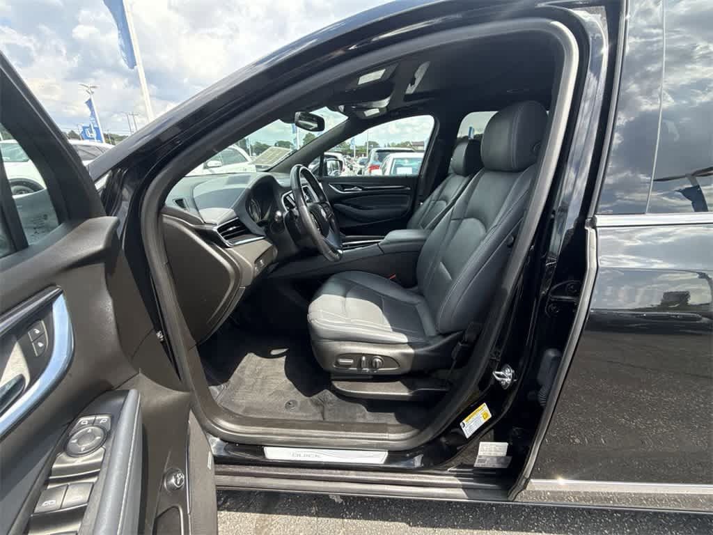 Thumbnail: 2023 Buick Enclave - 9