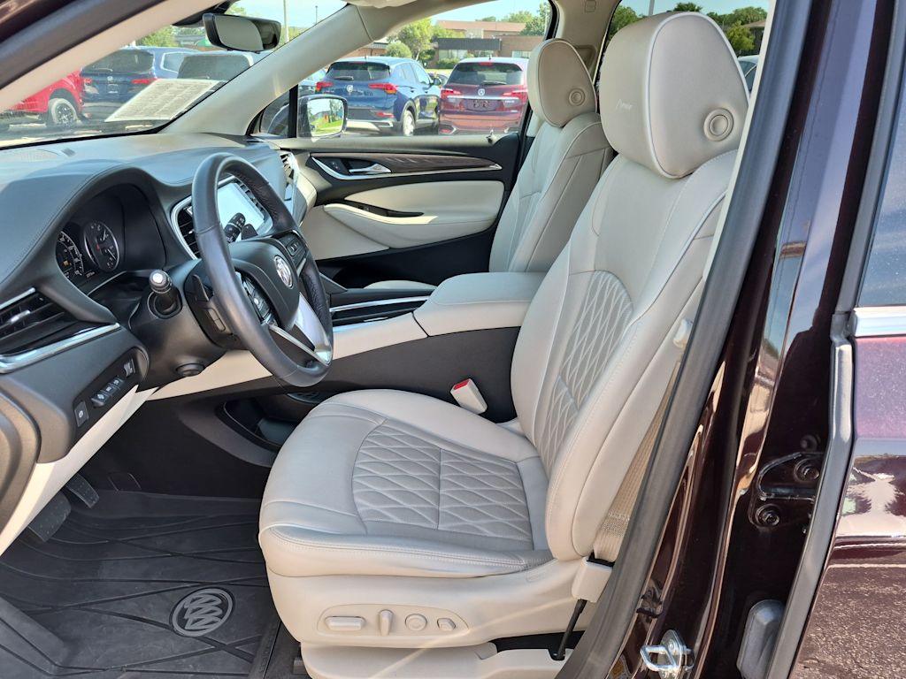 Thumbnail: 2023 Buick Enclave - 9