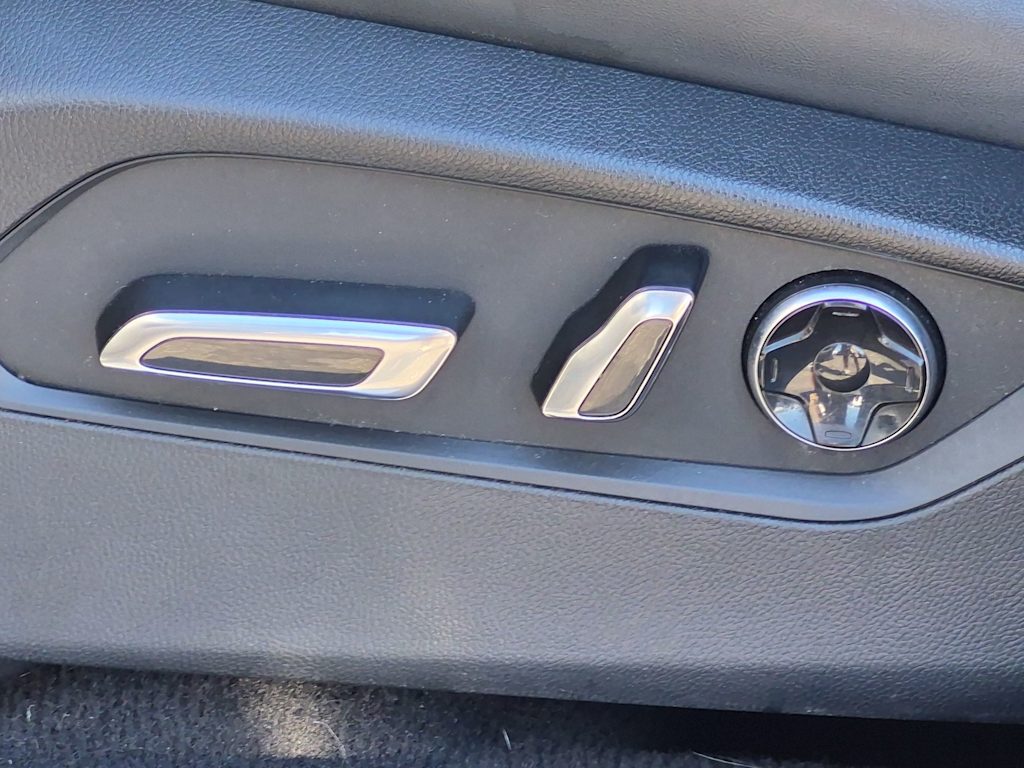 Thumbnail: 2021 Acura RDX - 25