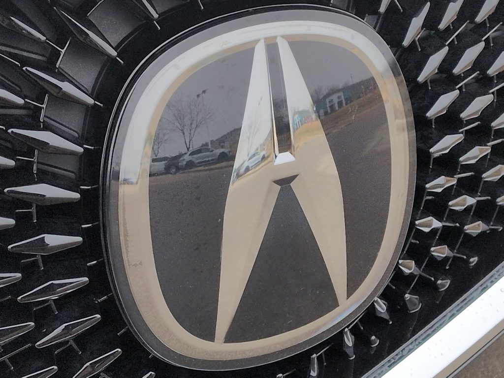 Thumbnail: 2023 Acura MDX - 9