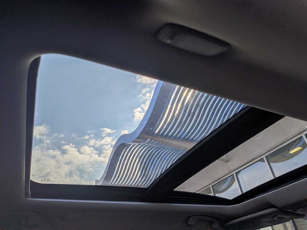 Thumbnail: 2015 Nissan Rogue - 28