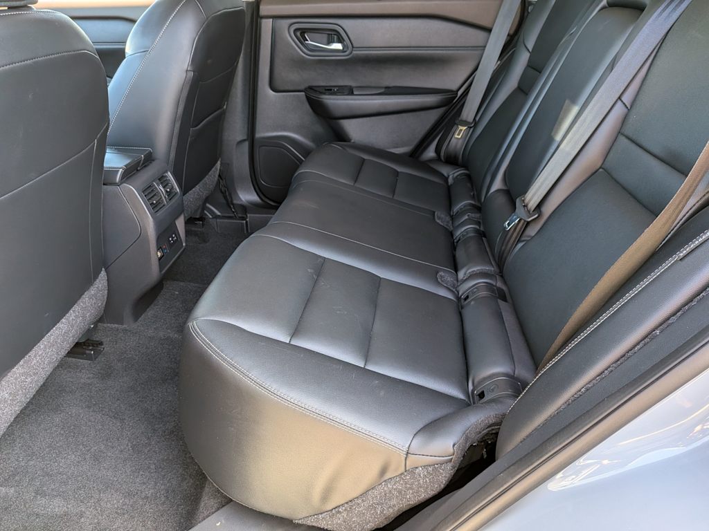 Thumbnail: 2023 Nissan Rogue - 27
