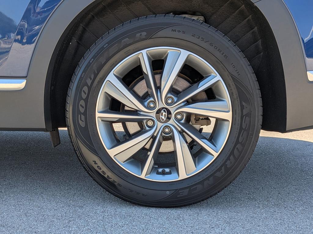 Thumbnail: 2020 Hyundai Santa Fe - 7