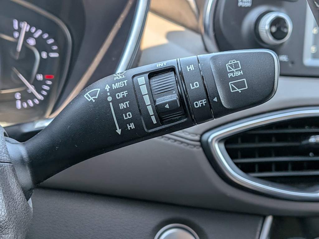 Thumbnail: 2020 Hyundai Santa Fe - 30