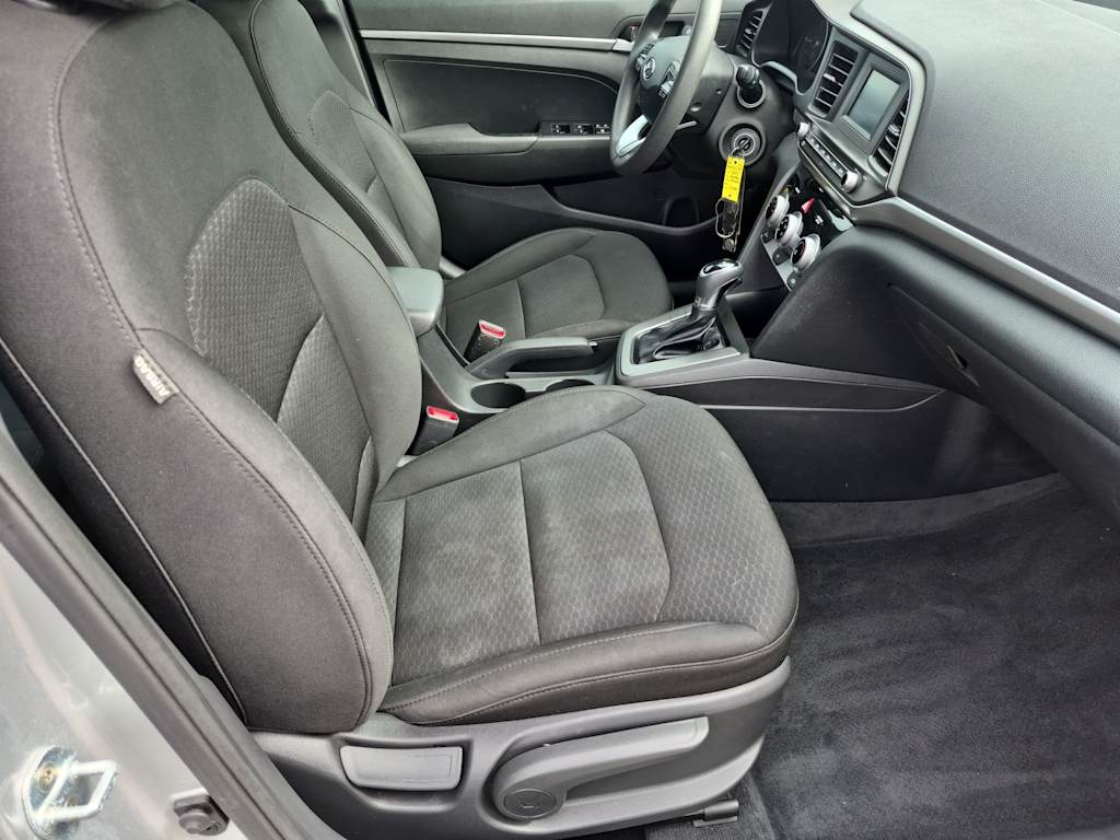Thumbnail: 2019 Hyundai Elantra - 11
