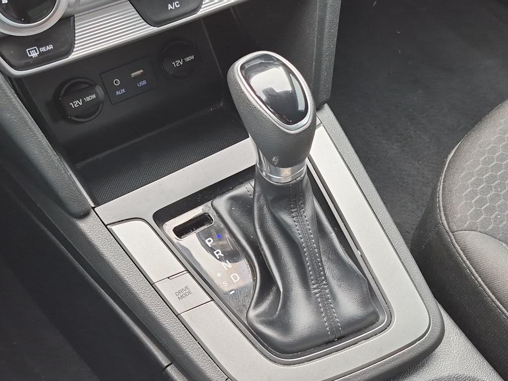 Thumbnail: 2019 Hyundai Elantra - 15