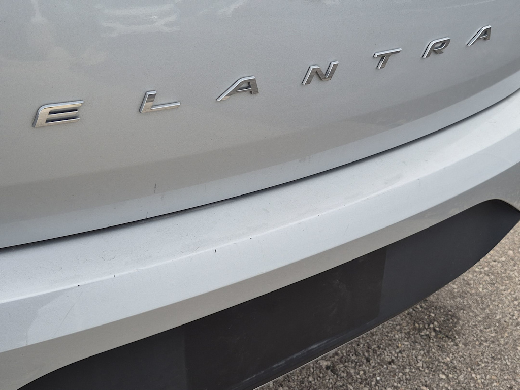 Thumbnail: 2019 Hyundai Elantra - 7