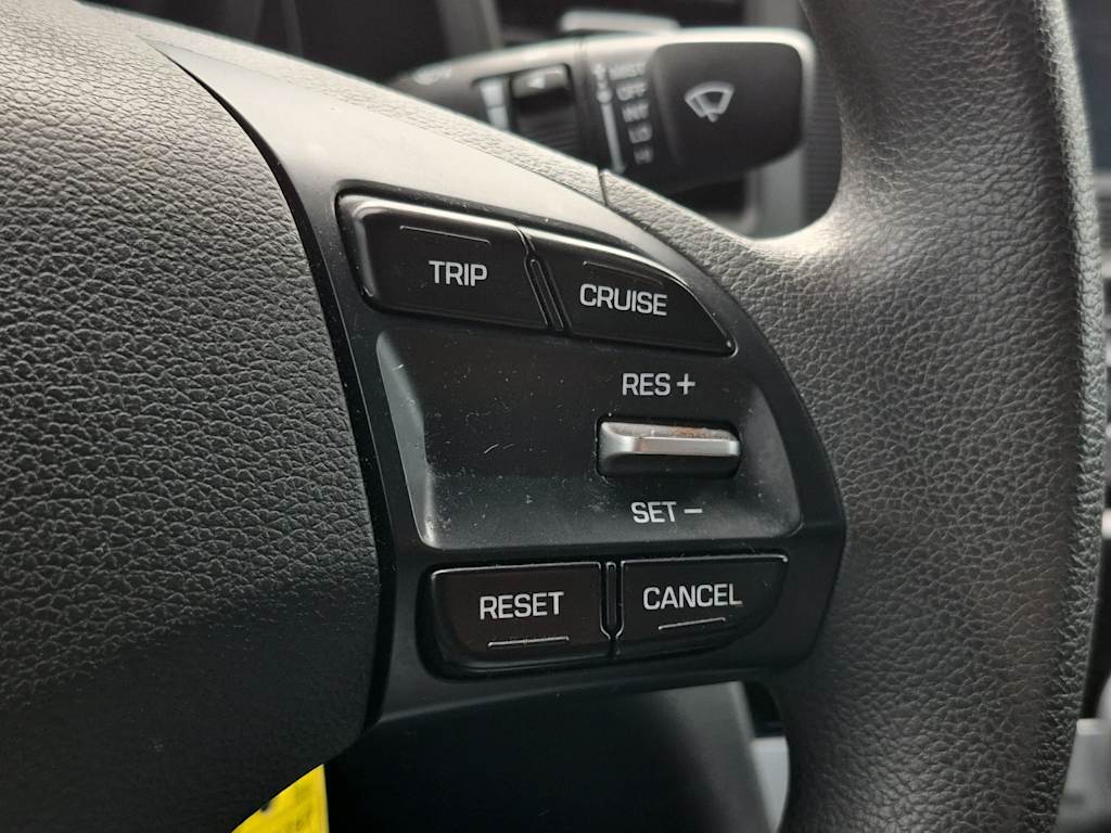 Thumbnail: 2019 Hyundai Elantra - 29