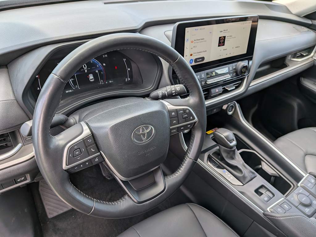 Thumbnail: 2024 Toyota Grand Highlander - 2