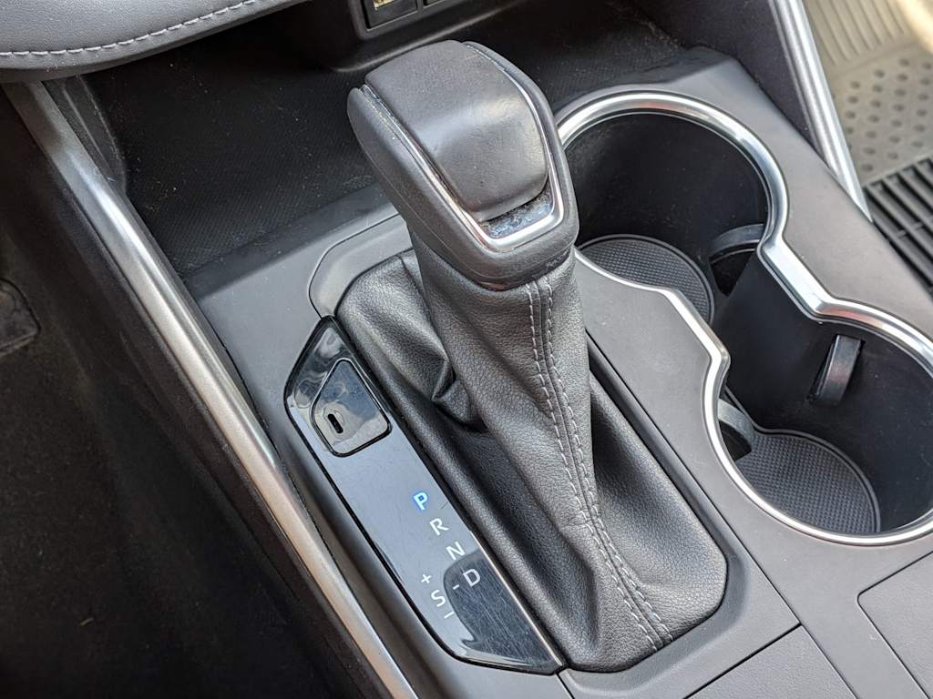 Thumbnail: 2023 Toyota Highlander - 14
