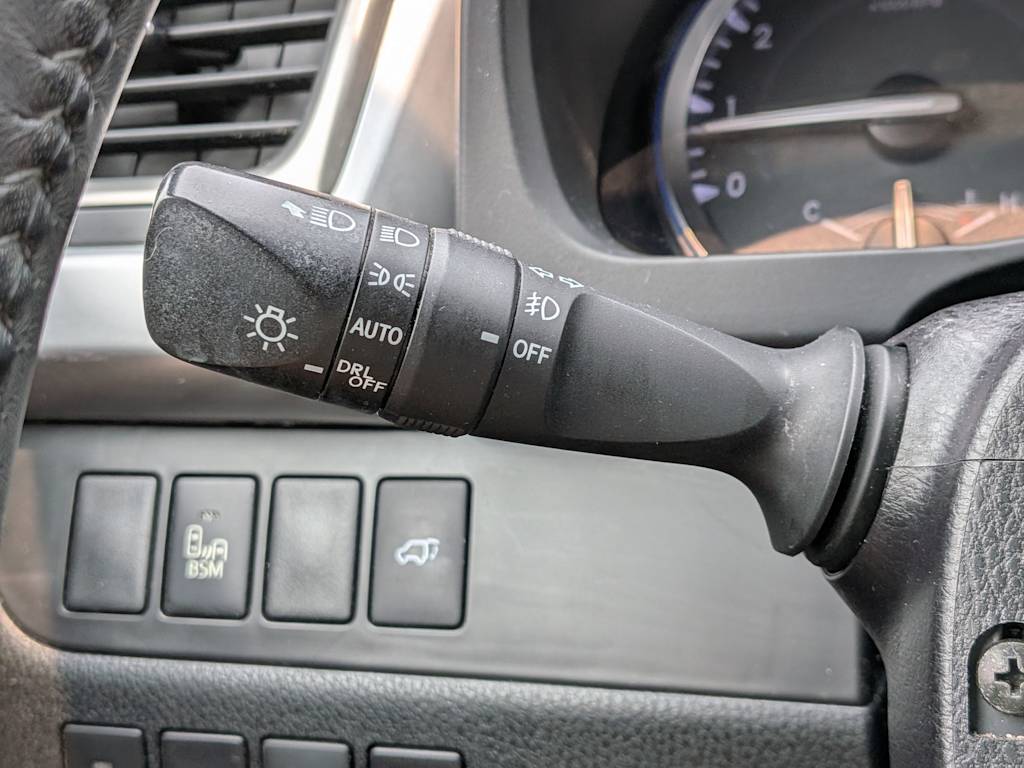 Thumbnail: 2016 Toyota Highlander - 14