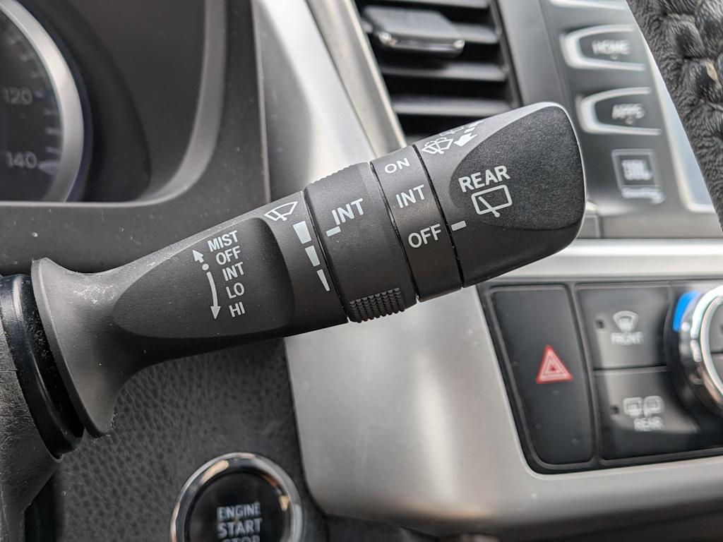 Thumbnail: 2016 Toyota Highlander - 31