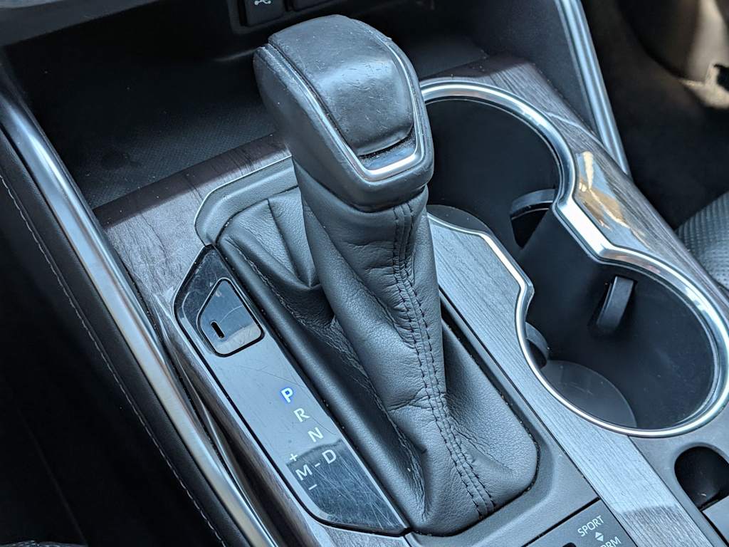 Thumbnail: 2020 Toyota Highlander - 14