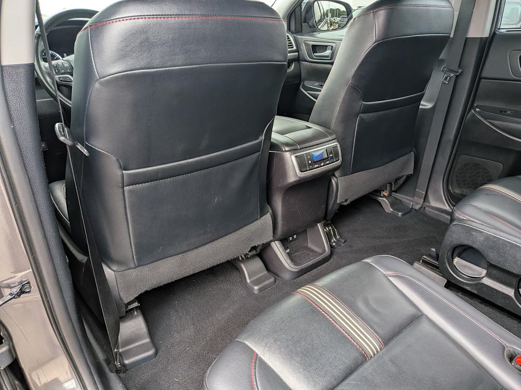 Thumbnail: 2019 Toyota Highlander - 12