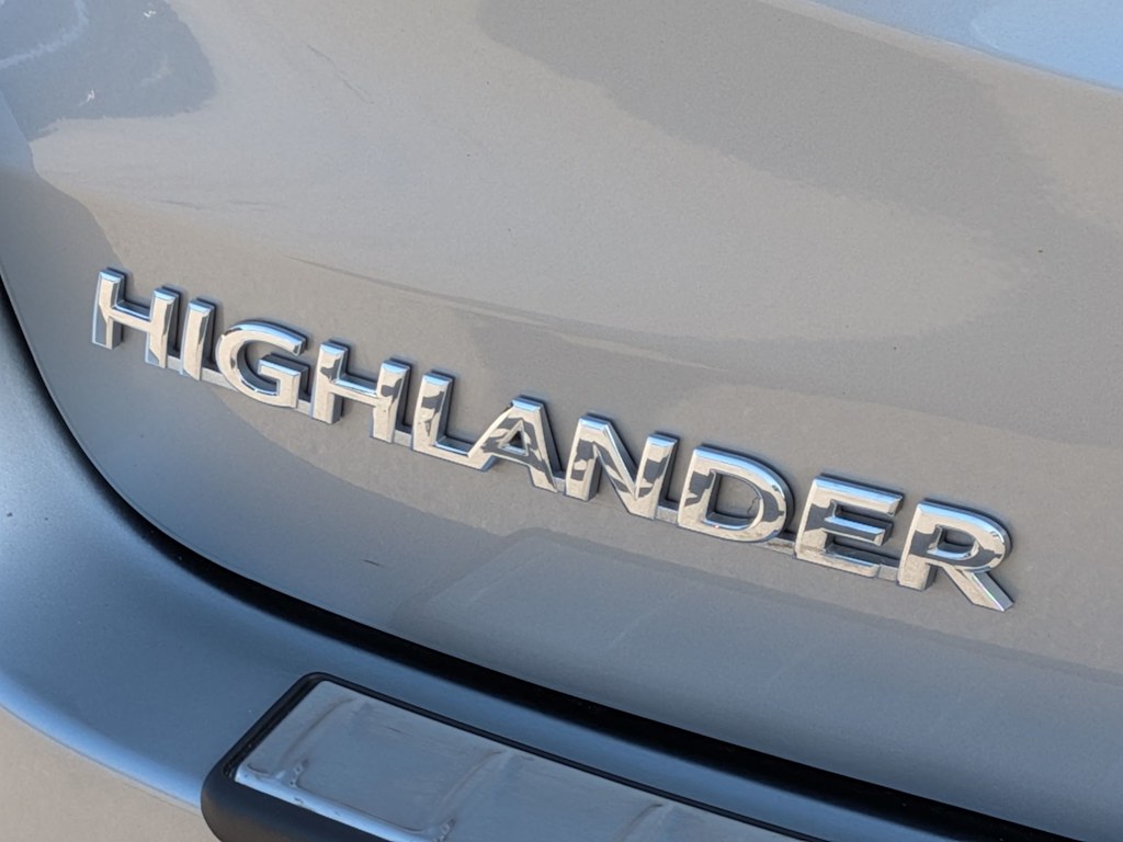 Thumbnail: 2018 Toyota Highlander - 7