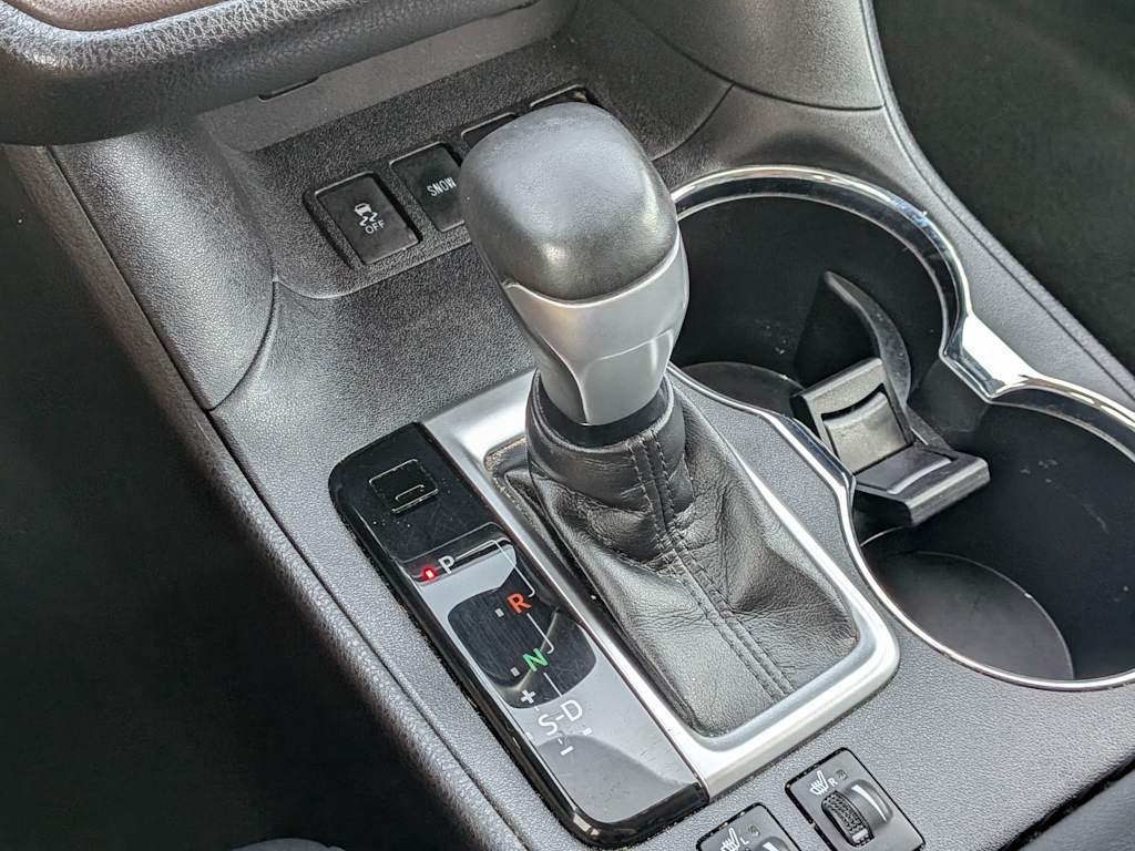Thumbnail: 2018 Toyota Highlander - 34