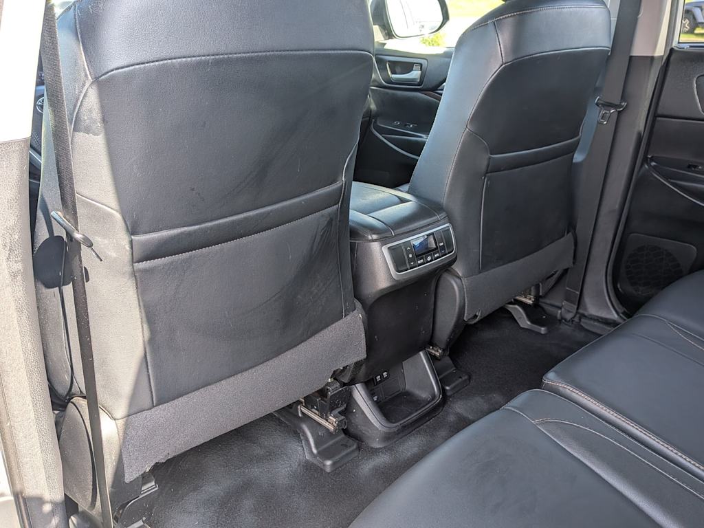Thumbnail: 2018 Toyota Highlander - 12