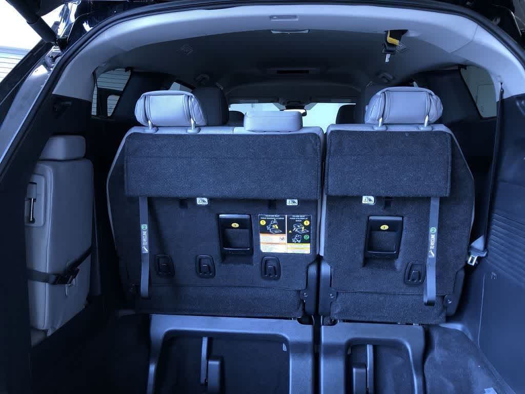 Thumbnail: 2026 Toyota Sienna - 33