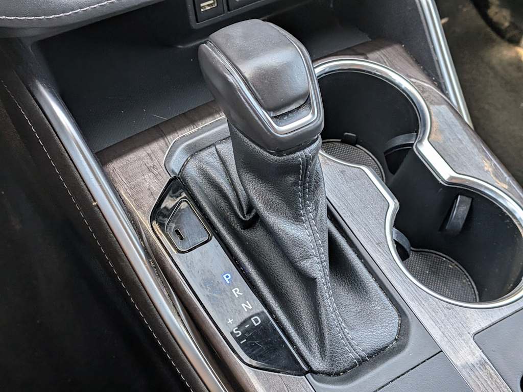 Thumbnail: 2023 Toyota Highlander - 31