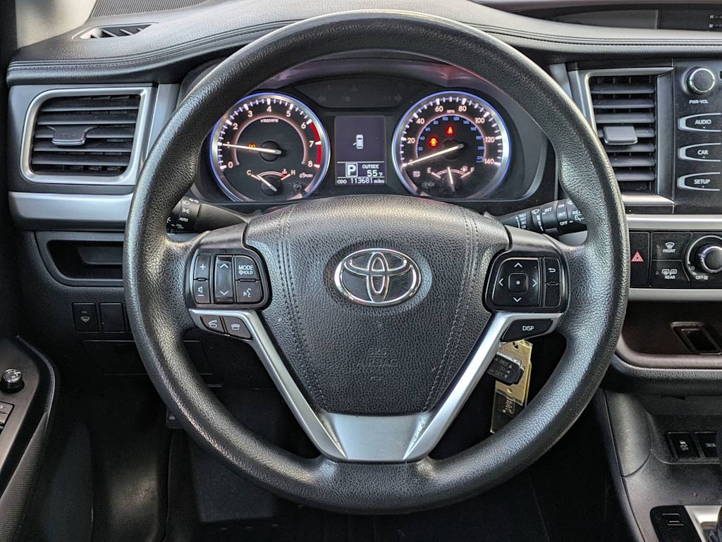 Thumbnail: 2015 Toyota Highlander - 12
