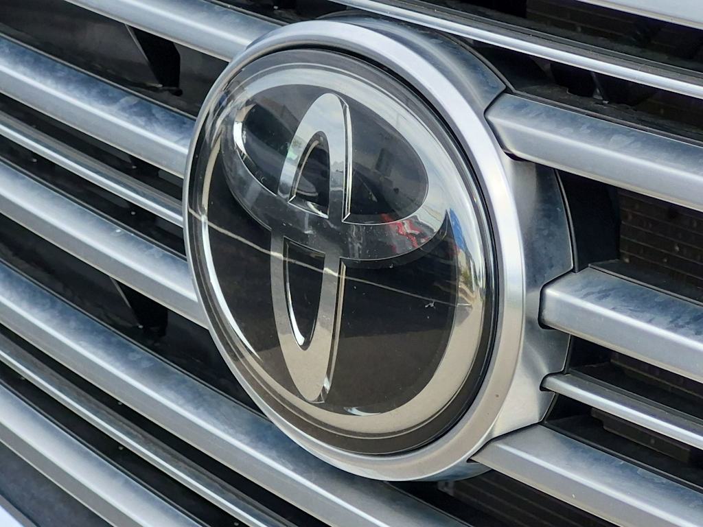 Thumbnail: 2020 Toyota Tundra - 24