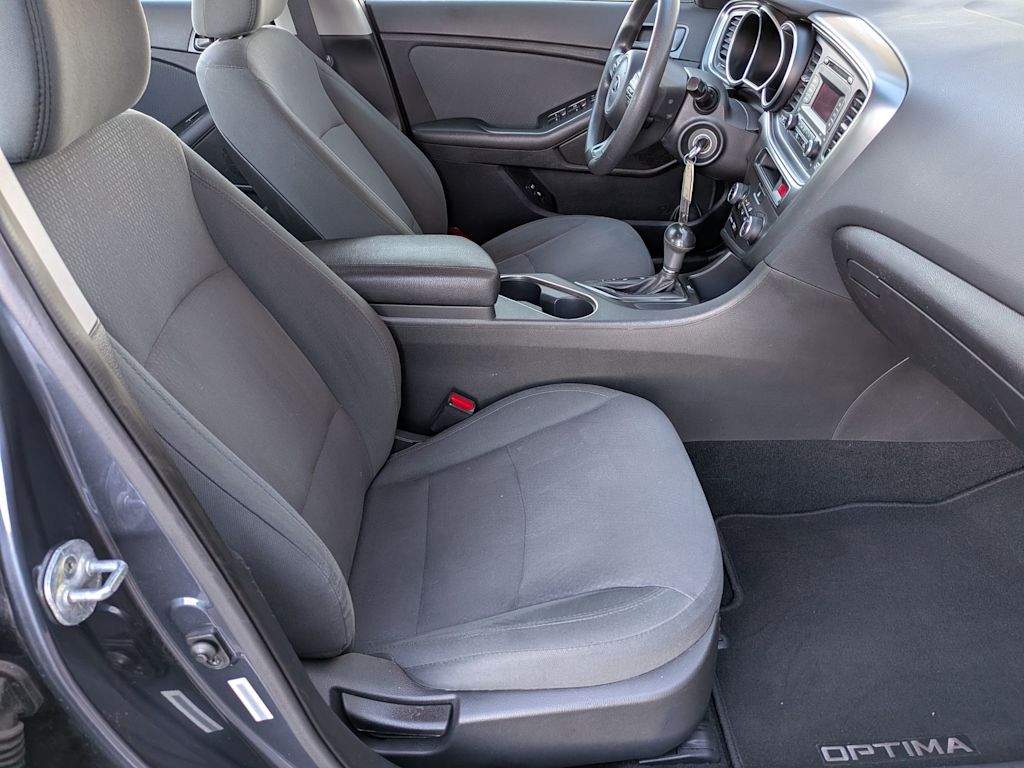 Thumbnail: 2015 Kia Optima - 11